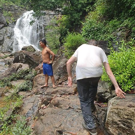 Bee Bee'S Chalets Home Stay And Trekking Banlung Luaran gambar