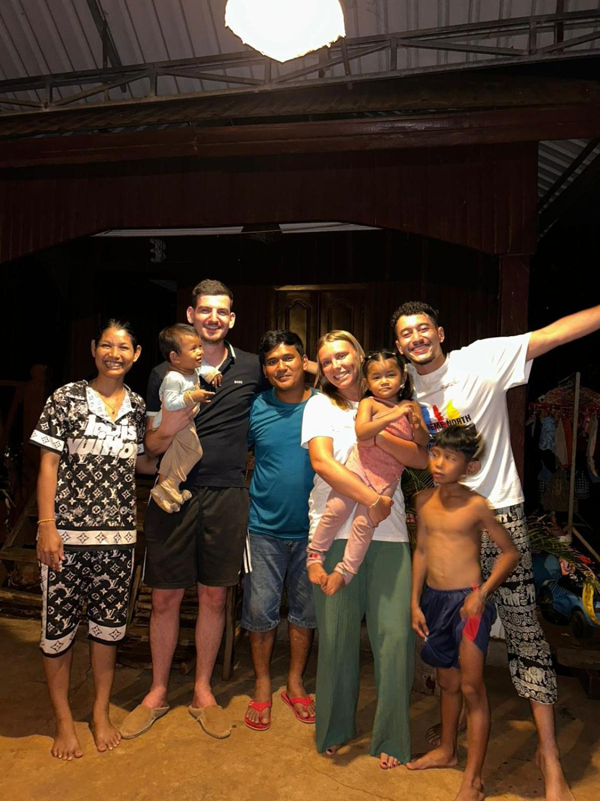 Bee Bee'S Chalets Home Stay And Trekking Banlung Luaran gambar