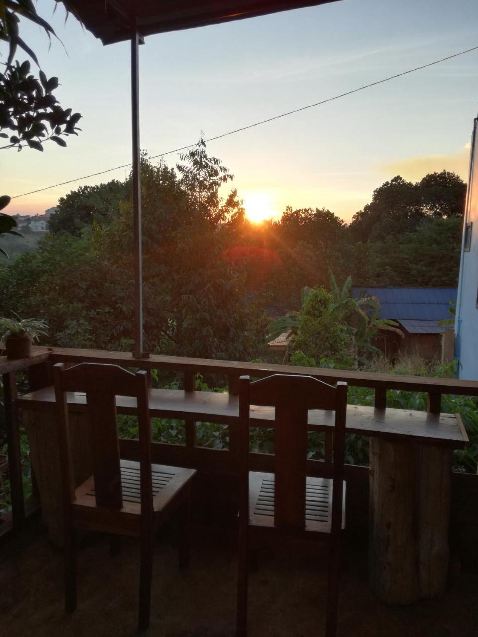 Bee Bee'S Chalets Home Stay And Trekking Banlung Luaran gambar